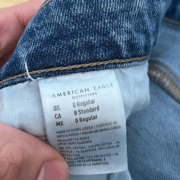 American Eagle Jeans - Picture 3 of 6